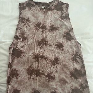 Lululemon gently used tie dyed tank